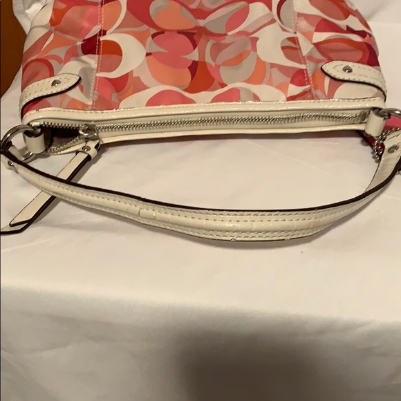 Coach Daisy Kaleidoscope Pink Purse - Picture 5 of 5